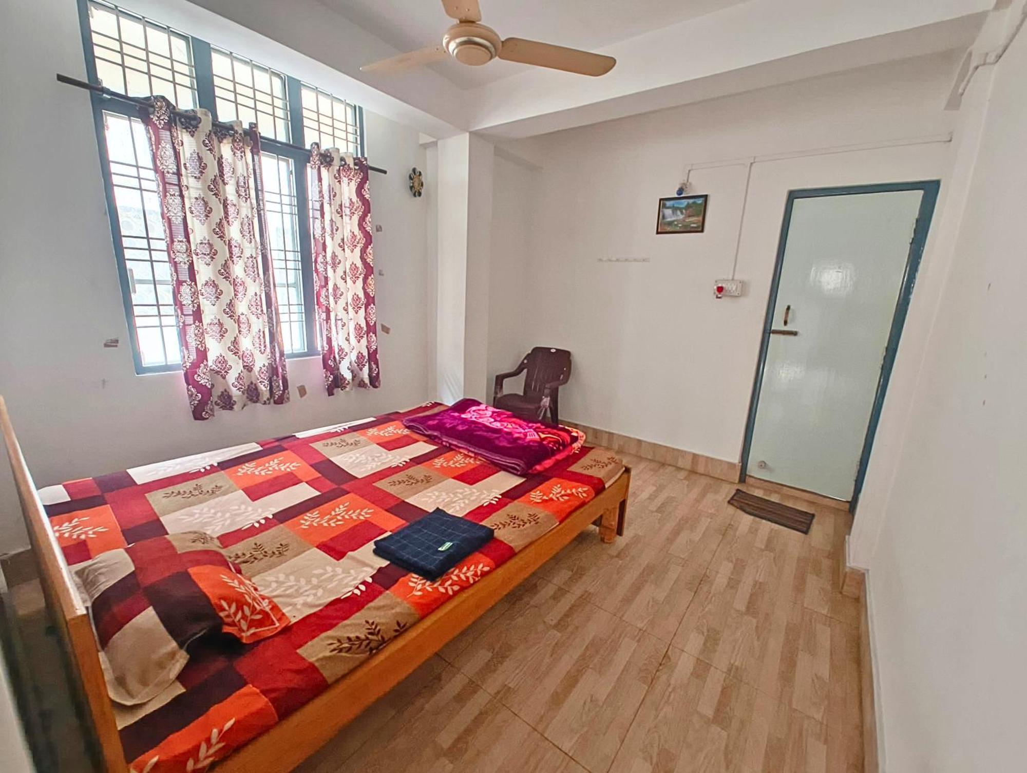 Taj Residency Holiday Homestay -Entire 1Bhk & 2Bhk Private Apartments -Call 767Ooo54Oo Jorhāt エクステリア 写真