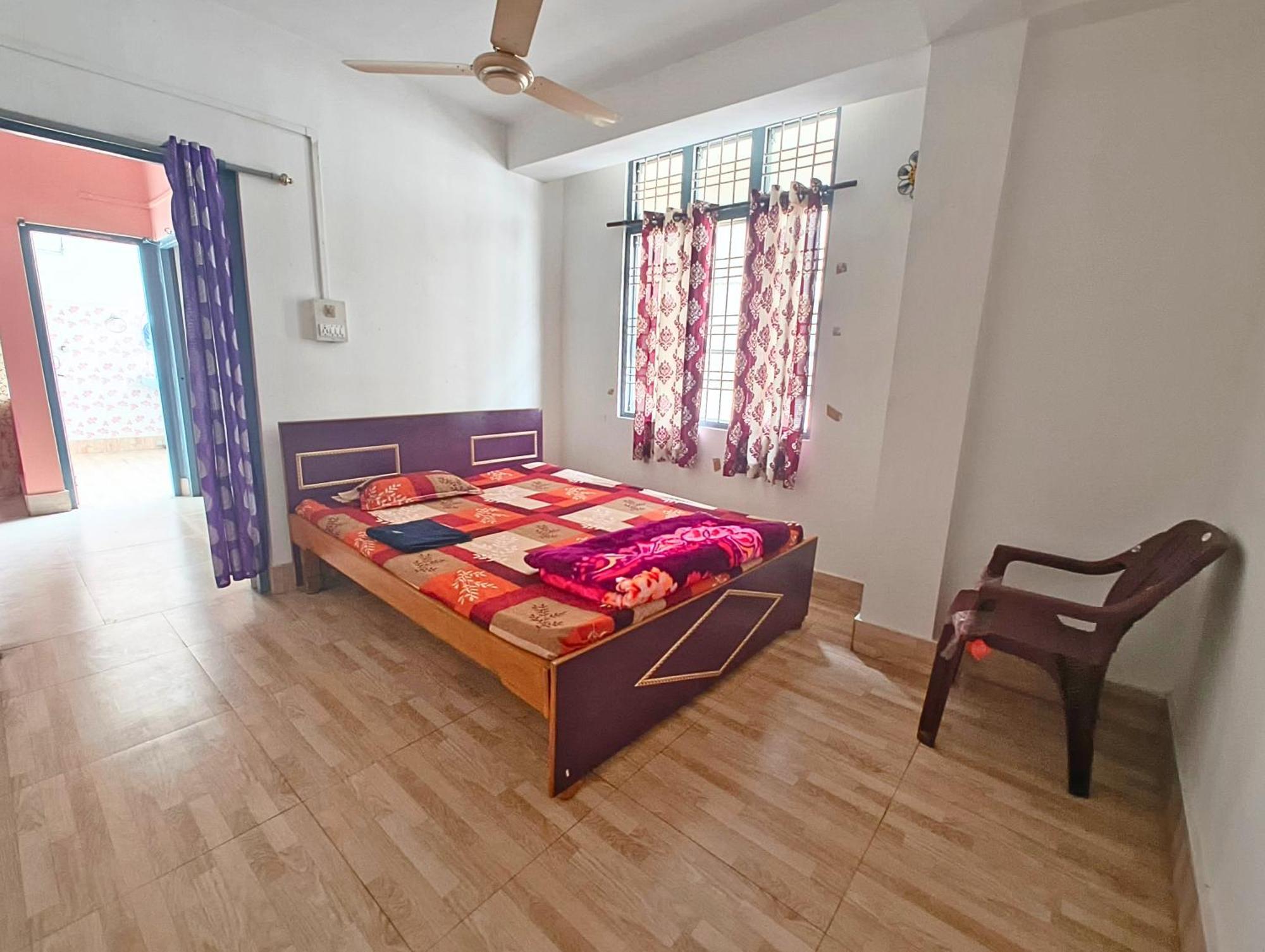 Taj Residency Holiday Homestay -Entire 1Bhk & 2Bhk Private Apartments -Call 767Ooo54Oo Jorhāt エクステリア 写真