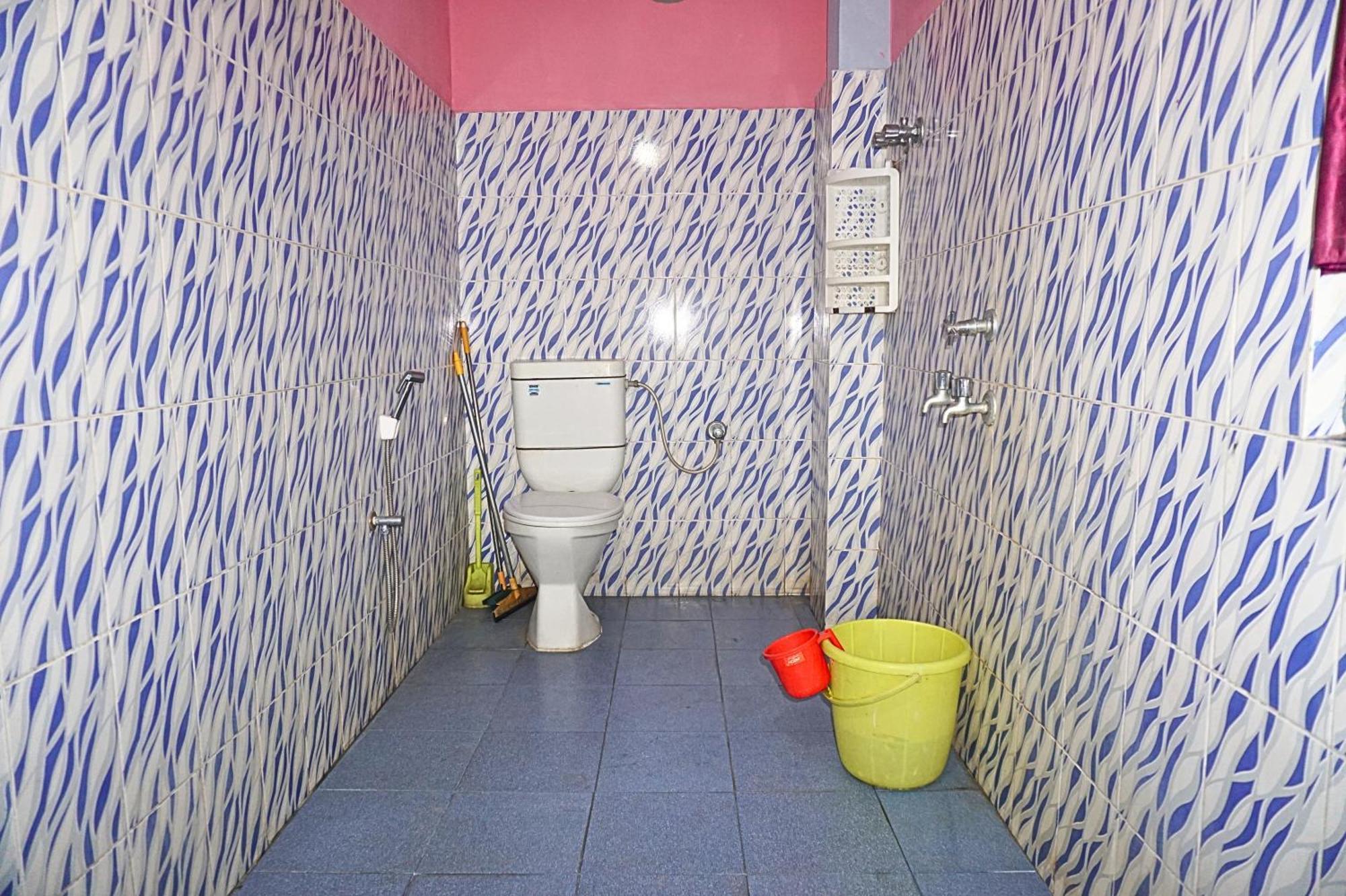 Taj Residency Holiday Homestay -Entire 1Bhk & 2Bhk Private Apartments -Call 767Ooo54Oo Jorhāt エクステリア 写真