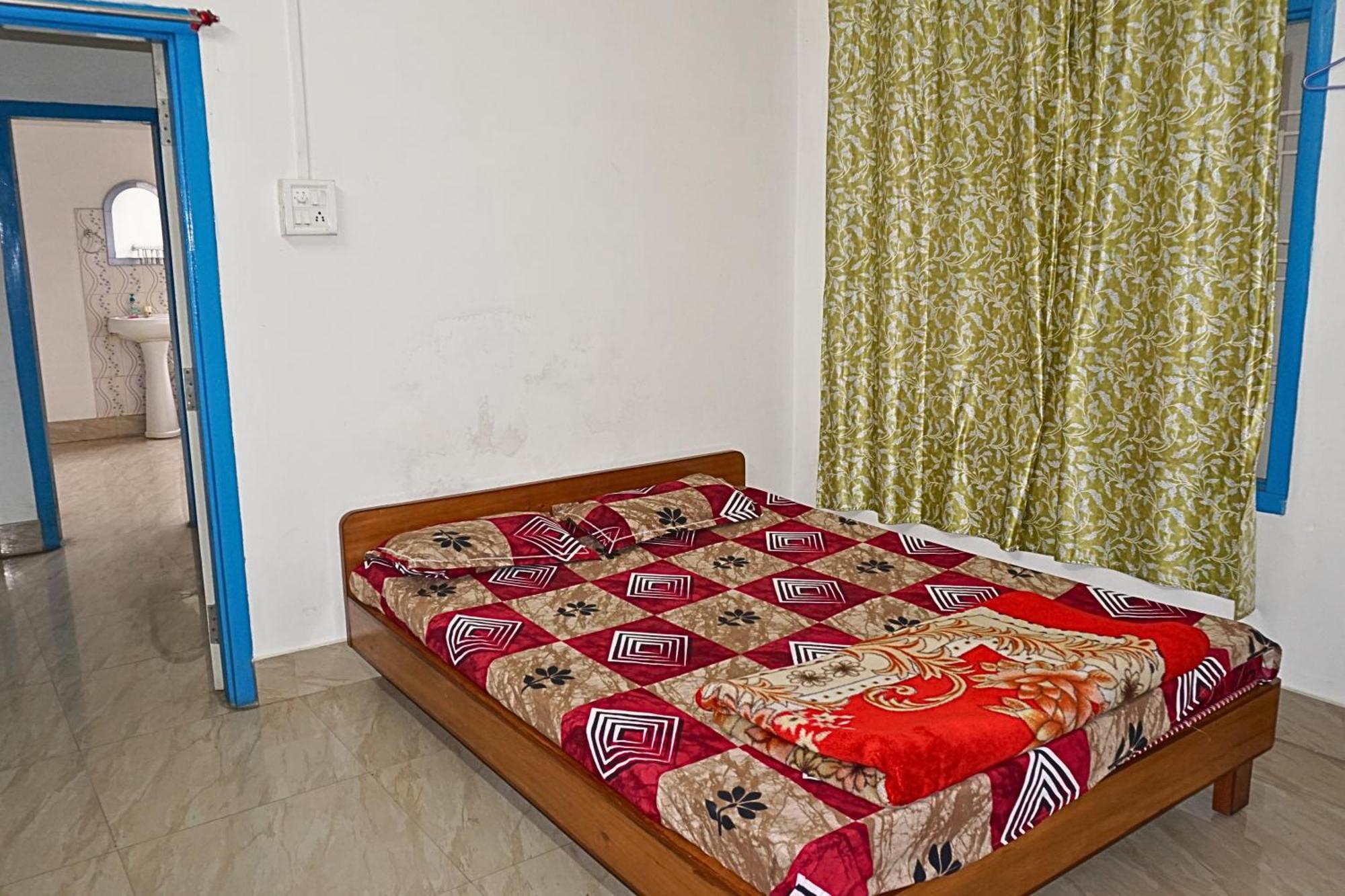 Taj Residency Holiday Homestay -Entire 1Bhk & 2Bhk Private Apartments -Call 767Ooo54Oo Jorhāt エクステリア 写真